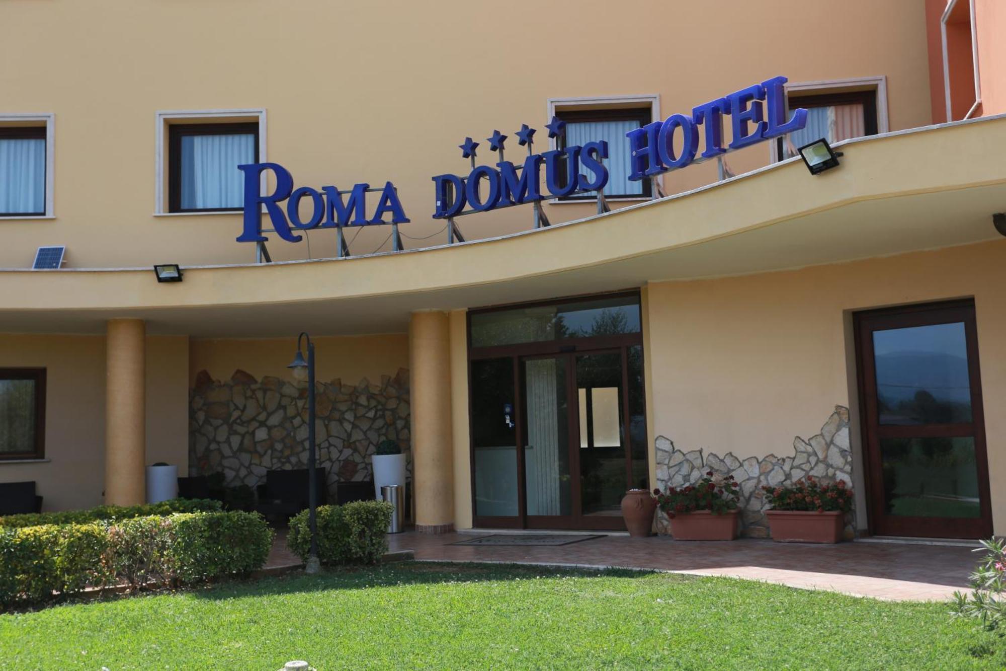 Roma Domus Hotel Ponzano Romano Exterior foto